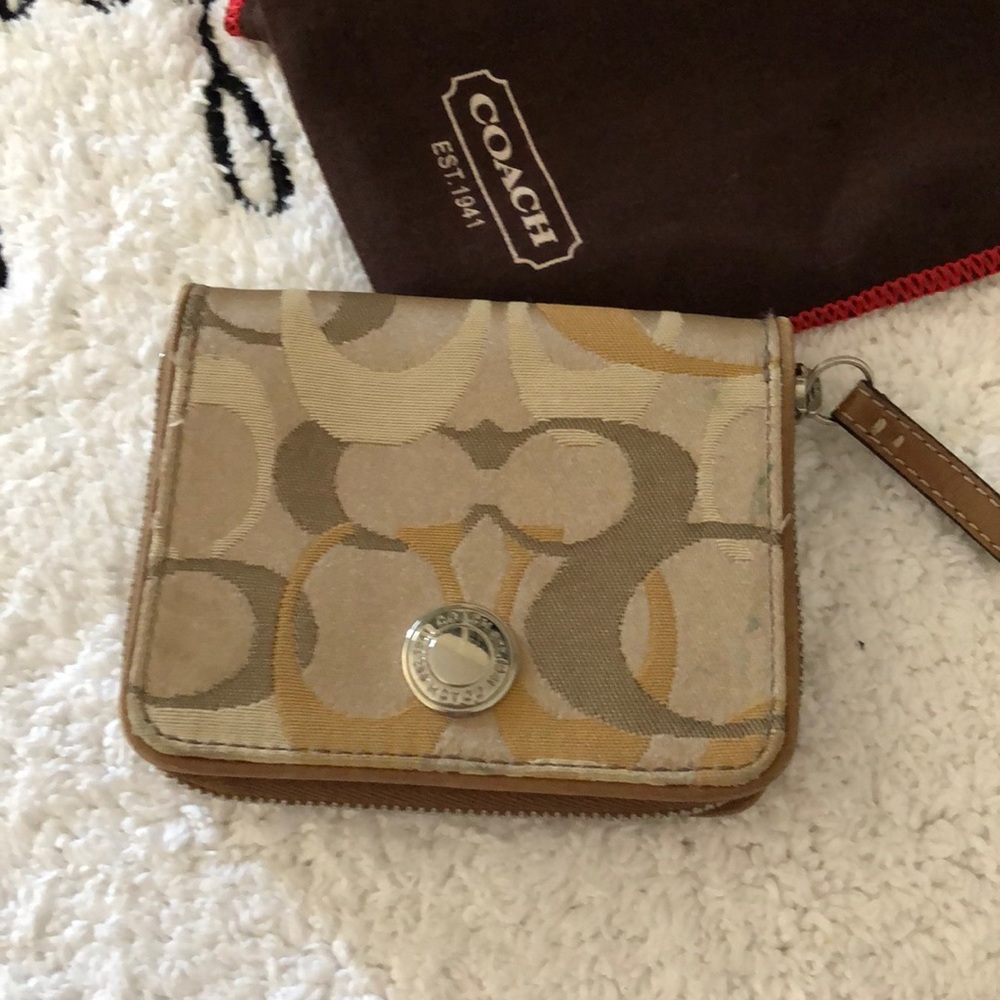 Coach canvas wallet-used.